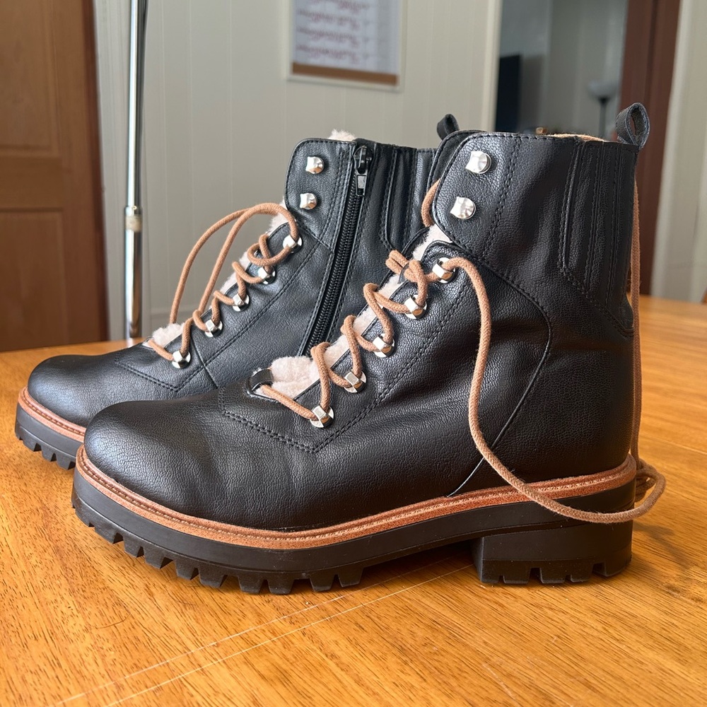 Nine West Ivani Lace-Up Combat Boots Size 10
